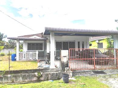Bungalow House For Sale in Tronoh,PRK