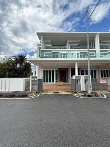3-storey Terraced House For Sale in Batu Maung,PNG