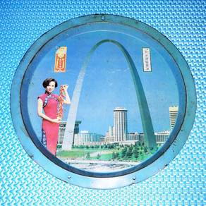 Vintage Minyak Cap Kapak Axe Brand Calendar Tray