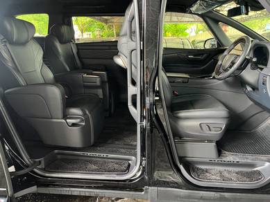 Toyota Vellfire Z PREMIER in Cheras, KUL