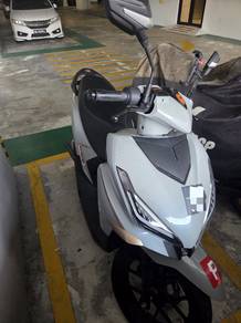 Yadea Velax