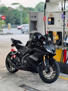 Yamaha R15