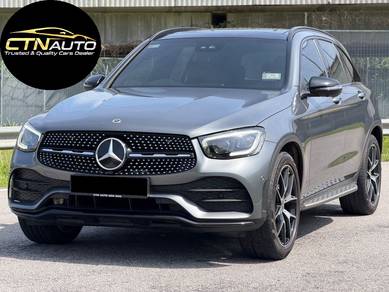 Mercedes Benz GLC300 300 4MATIC AMG LINE in Seri Kembangan, SGR