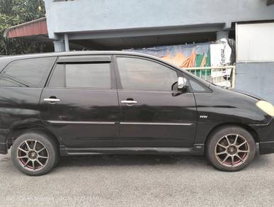 Toyota Innova G in Batu Caves, SGR