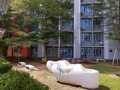 Condominium For Sale in Sky Garden Residence