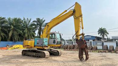 [JAPAN IMPORTED]Sumitomo SH200LC-3 Mesin Excavator