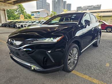 Toyota Harrier Z in Cheras, KUL