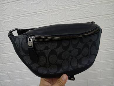 Coach Sling Bag 