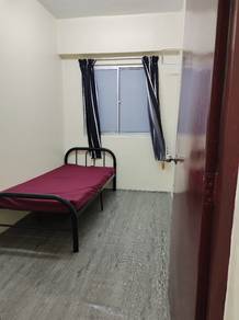 Room in Petaling Jaya, SGR