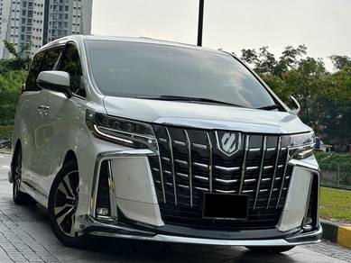 Toyota Alphard SC in Old Klang Road, KUL