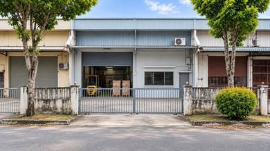 Warehouse / Factory For Sale in Seri Kembangan,SGR