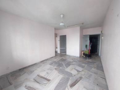 Apartment For Sale in Ilham Apartment