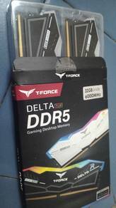 Team T-Force Delta RGB 32GB DDR5 6000MHz RAM
