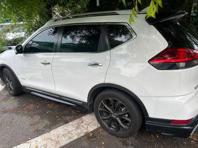 Nissan X-Trail X-TRONIC CVT HYBRID in Subang Jaya, SGR