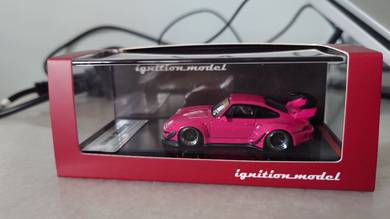 1/64 Ignition Model Porsche 911 RWB 993 pink