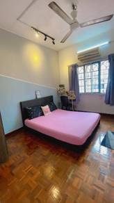 Room in Shah Alam, SGR