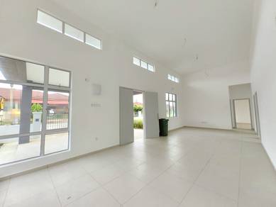 Semi-Detached House For Sale in Alor Gajah,MLK