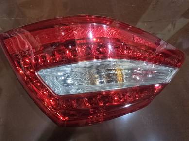 Nissan Teana J32 Tail Light for year 2008 to 2013
