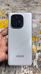 iqoo z9 256gb full set