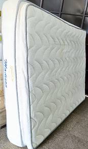 Queen Size Tebal 12inci Spring Mattress 