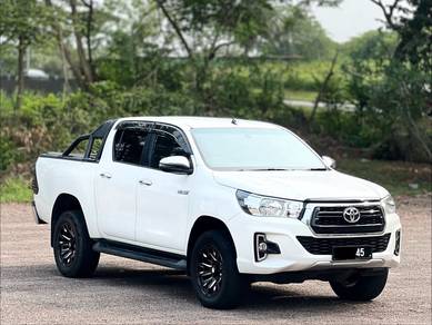 2018 Toyota Hilux G LE