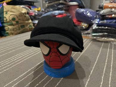 niko and… captain hat 55 cm