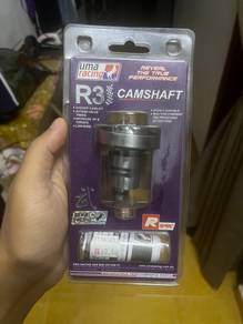 Cam uma R3 Y15