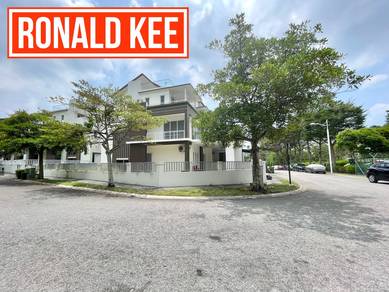 3-storey Terraced House For Sale in Sungai Ara,PNG