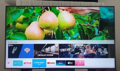 Samsung 82inch Smart TV 4K UHD 