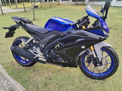 Yamaha R15