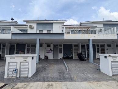Townhouse For Sale in Puncak Alam,SGR