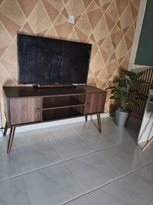 Rak tv classic moden style