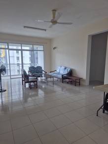Condominium For Rent in SkyVilla Condominium (MJC)