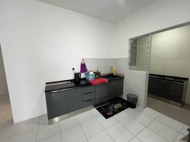 Service Residence For Rent in Residensi Sateria