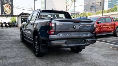 Ford Ranger WILDTRAK in Sungai Penchala, KUL