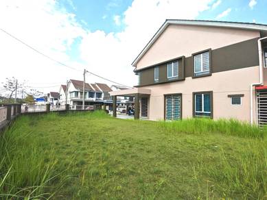 Semi-Detached House For Sale in Puncak Alam,SGR