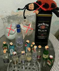 Miniature Liquor Alcohol Bottles Tin Cake Topper