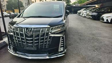 Toyota Alphard SC in Ampang Hilir, KUL