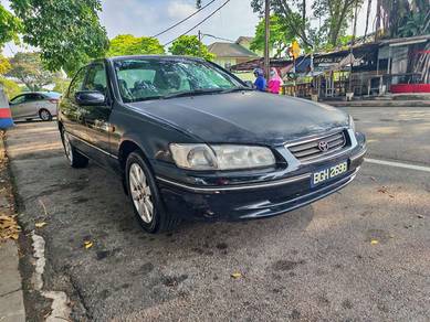 Toyota Camry GX in Petaling Jaya, SGR