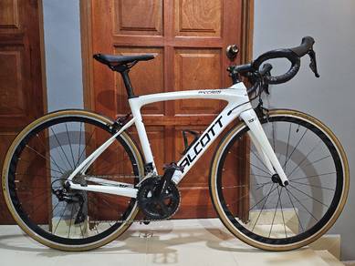 Alcott Ascari Lite + Polygon Premier 4