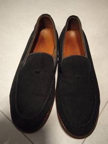ThaiBanJerd Shoes Loader Boalt