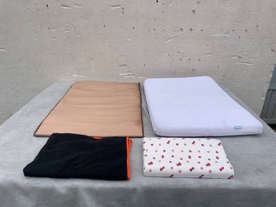 B958 Aksesori Katil Bayi Set of 4 Baby Cot Accesso