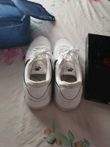 nike air for her
