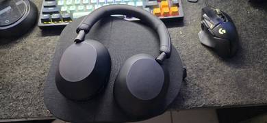 Sony WH-1000XM5