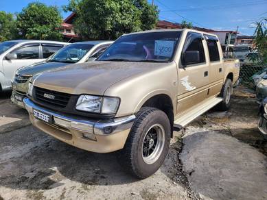 Isuzu Invader TFS55HD CREW CAB in Kota Kinabalu, SBH