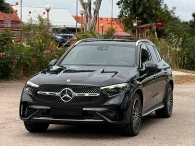Mercedes Benz GLC300 300 4MATIC in Johor Bahru, JHR