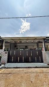 1-storey Terraced House For Sale in Lunas,KDH