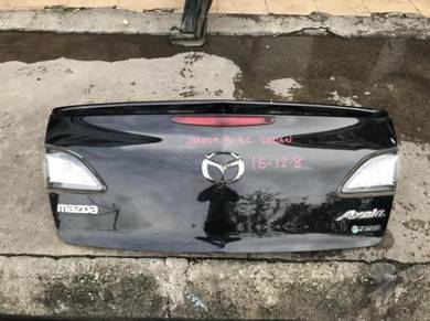 No 16-12-8 Bonnet Mazda 3 Axela BL Sedan Jpn