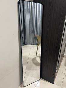 Minimalist Full Length Standing Mirror (Blackframe