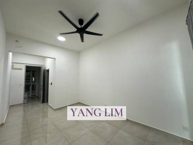 Condominium For Rent in Lucerne Residences